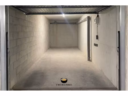 achat parking marseille 6ème