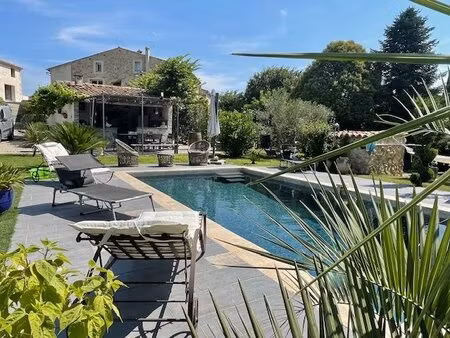 cazan - mas de 281 m² sur 3256 m²