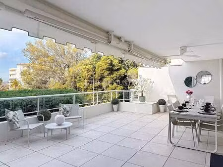 appartement de luxe à vendre à cannes : 899 000 € | 79m²