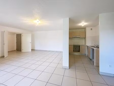 à louer t4 lumineux à mérignac-soleil