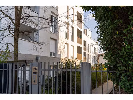vente appartement 4 pièces 82 m² vénissieux (69200)