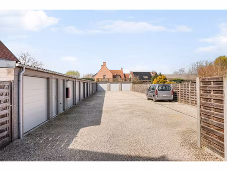 garage te koop in staden