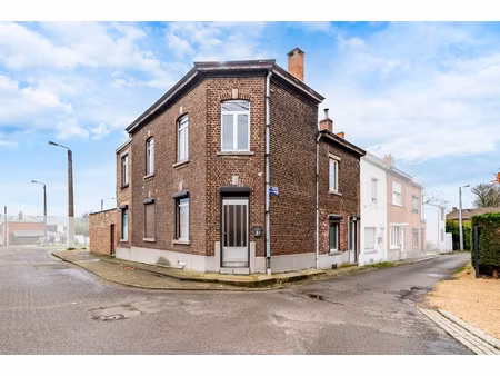 huis te koop in jumet met 4 slaapkamers