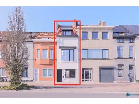 volledig gerenoveerde stadswoning