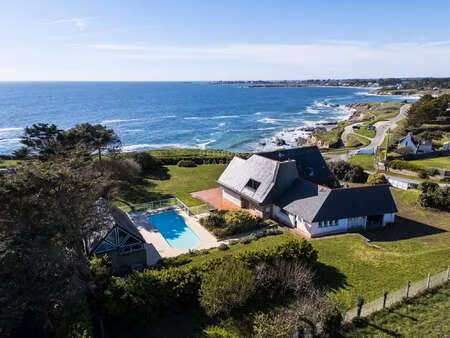 maison de luxe avec vue sur mer à vendre à névez : 1 768 000 €