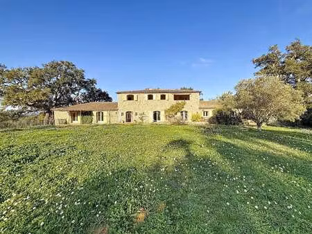 villa de luxe à vendre à roquebrune-sur-argens : 1 595 000 € | 525m²