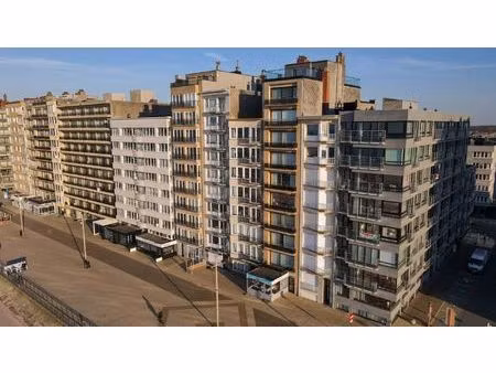 prachtig gerenoveerd appartement op de zeedijk