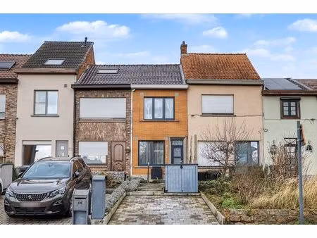 charmante starterswoning met prachtig uitzicht