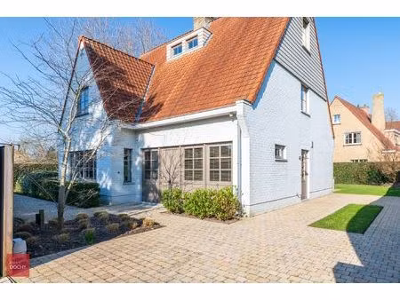 zeer goed gelegen instapklare villa