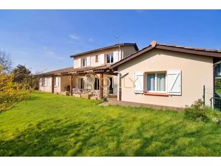 saint didier de formans - maison brique - 176m² habitables - 4 chambres - garage