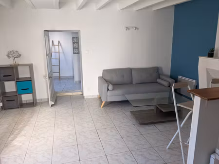 location maison 2 pièces 42m² niort 79000