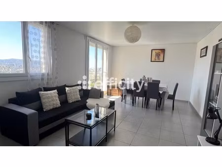 appartement 3 pièces - 72 m²