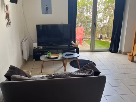 location appartement 2 pièces 44m² poitiers 86000