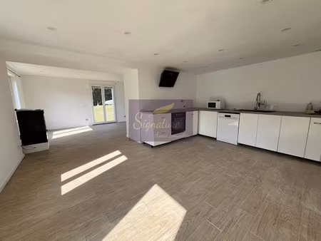 vente maison 6 pièces 146 m² à lombron (72450)  234 000 €