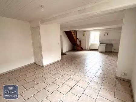 location maison 3 pièces 66m² aze 71260