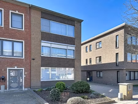 appartement te koop in aartselaar met 2 slaapkamers