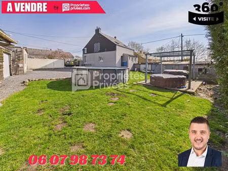 grande maison avec terrain  garage et deux logements indépendants