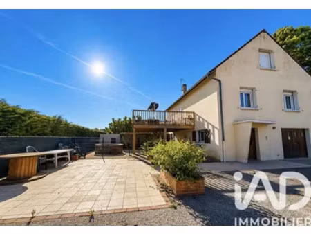 pavillon à charmoy (89400)