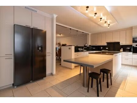 appartement te koop in menen met 2 slaapkamers