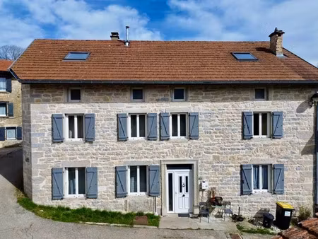 vente maison 7 pièces 195 m² à ordonnaz (01510)  279 000 €