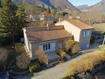 vente maison 9 pièces 167 m² à aspres-sur-buëch (05140)  285 000 €