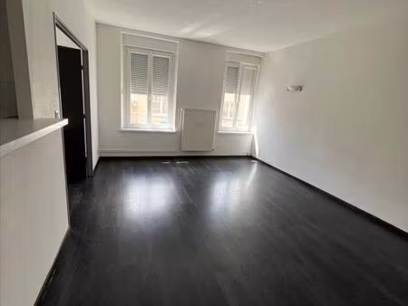 longwy-haut place darche : appartement f3