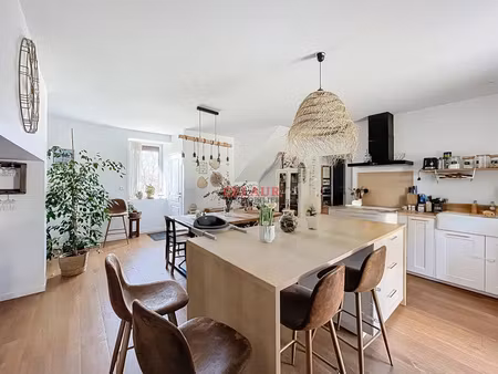 maison familiale rénovée avec vue