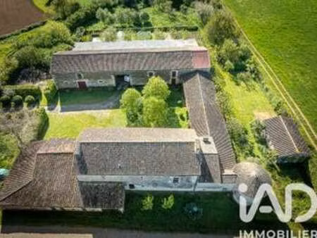 vente maison à champdeniers-saint-denis (79220) : à vendre / 432m² champdeniers-saint-deni