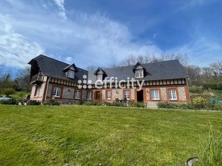 maison 7 pièces - 210 m²