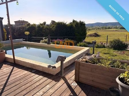 villa plain pied jardin et piscine stationnement 3 voitures