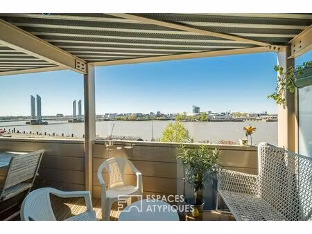appartement d'exception avec vue panoramique sur la garonne