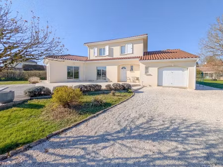 vente maison 5 pièces 138 m² à ytrac (15000)  399 000 €