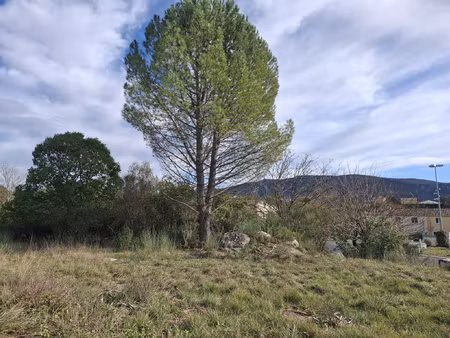 terrain à bâtir proche ganges
