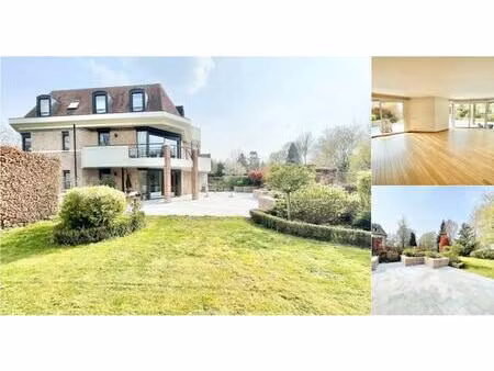 appartement à louer avec garage et terrasse   uccle (vbe02031)