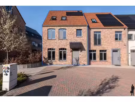 huis te koop in hoogstraten met 4 slaapkamers