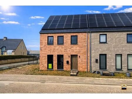 huis te koop in riemst met 4 slaapkamers