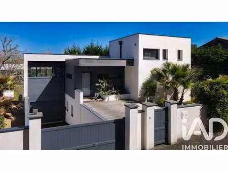 vente maison piscine à seignosse (40510) : à vendre piscine / 160m² seignosse