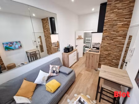 a louer - rennes centre - studio meuble - 12.18m2