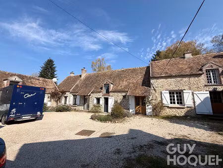 longère de charme avec 3 habitations sur 13 000 m²
