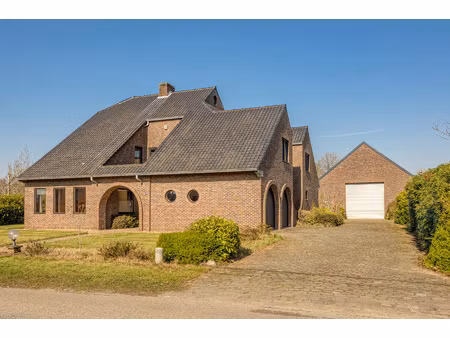 huis te koop in balen met 5 slaapkamers