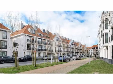 appartement te koop in knokke met 2 slaapkamers