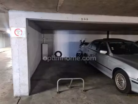 vente garage 12 m² la grande-motte (34280)