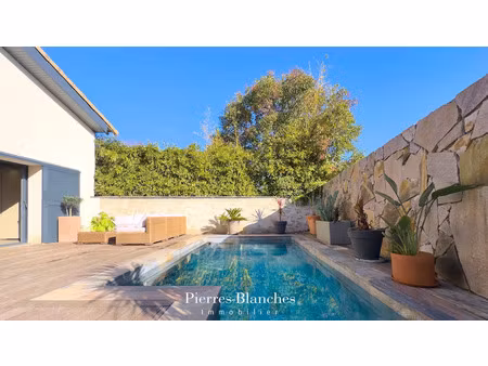 vente maison 5 pièces 184 m² lattes (34970)