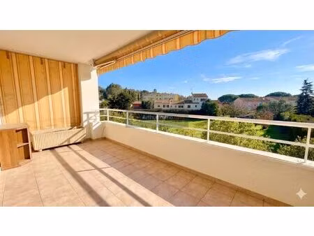 vente appartement 4 pièces 82 m2 à saint-raphaël