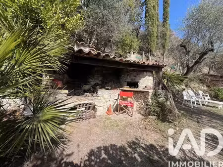 terrain à lucéram (06440)