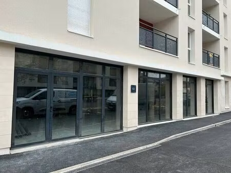 vente commerce 173 m² joué-lès-tours (37300)
