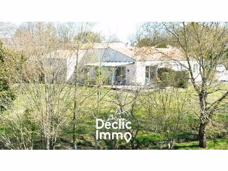 vente maison 5 pièces 119m2 moutiers-les-mauxfaits 85540 - 278900 € - surface privée