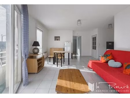 albi - t2 meublé en résidence sécurisée avec balcon et parking sous-sol  proche...