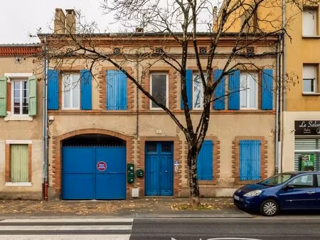 appartement duplex de 198 m² secteur faculté (ancienne résidence étudiante de chambres)