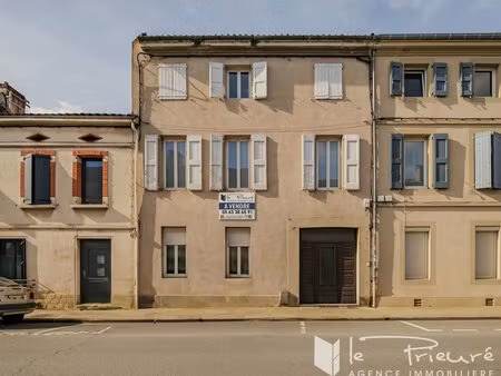 albi centre-ville  bel immeuble composé de 3 appartements t2